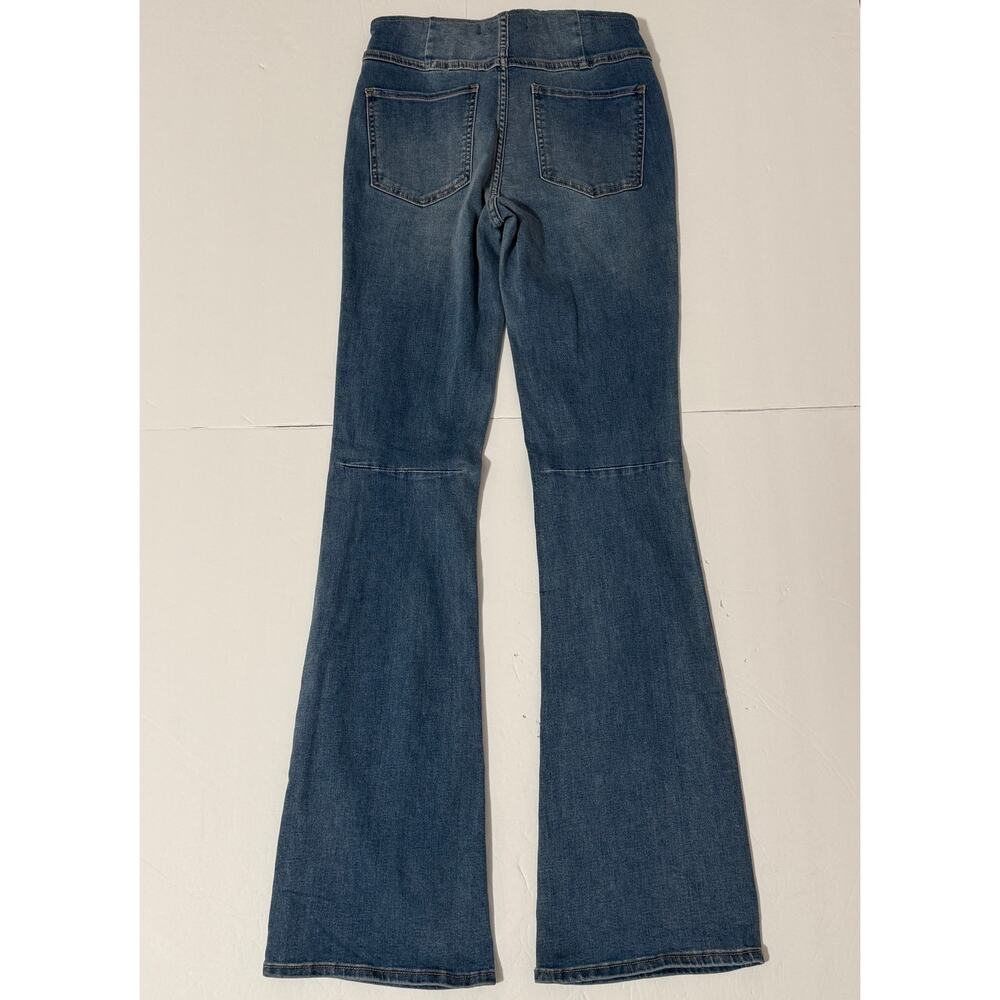We the Free Penny Pull On Flare Jeans, Size 28 - Picture 4 of 9